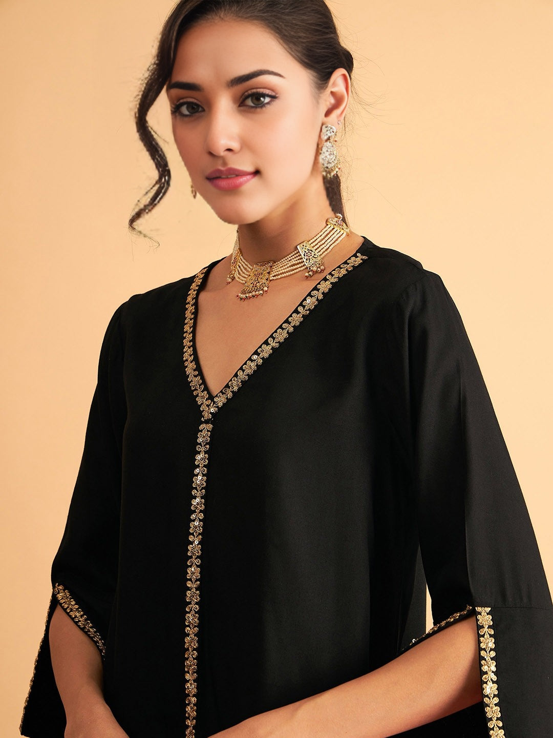 Minimalist Co-Ord Set with Embroidery Work (Black/Maroon)