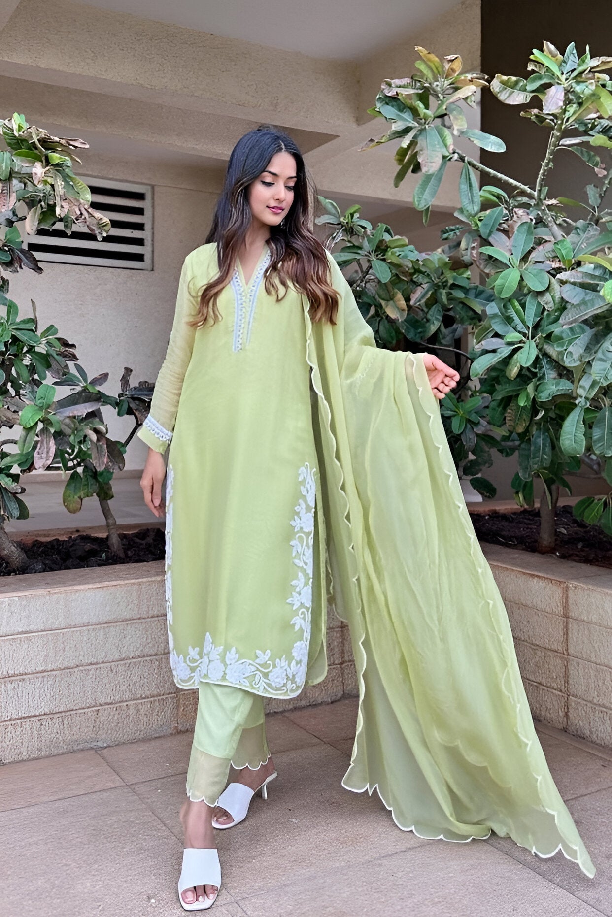 Chikankari Pakistani Suit Set with Dupatta (Embroidered/Muted Green)