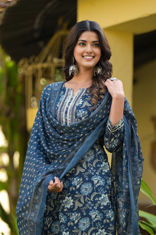 Women Printed Embroidery Kurta and Pant set with Dupatta