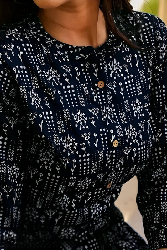 Women Printed Straight Short Kurti (Navy Blue/Black)